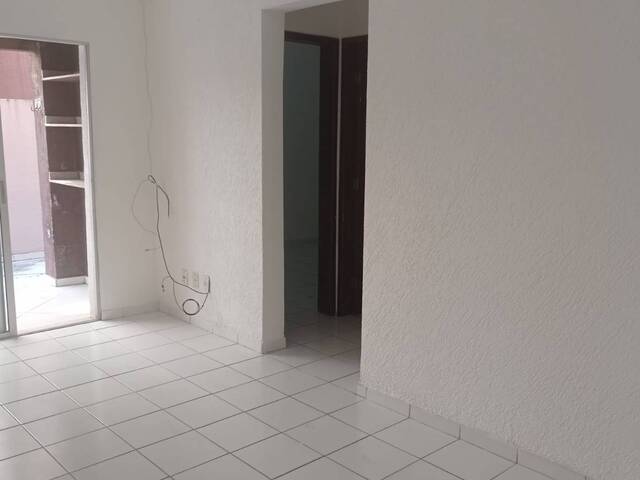 #944163591 - Apartamento para Venda em Feira de Santana - BA